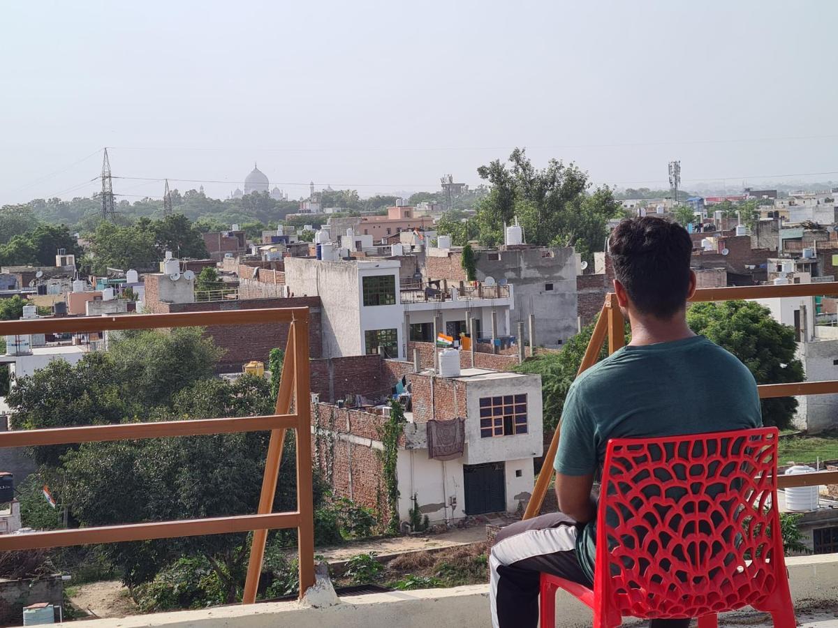 Sunrise Homestay Agra-Rooftop View Taj Mahal Agra  Exterior foto