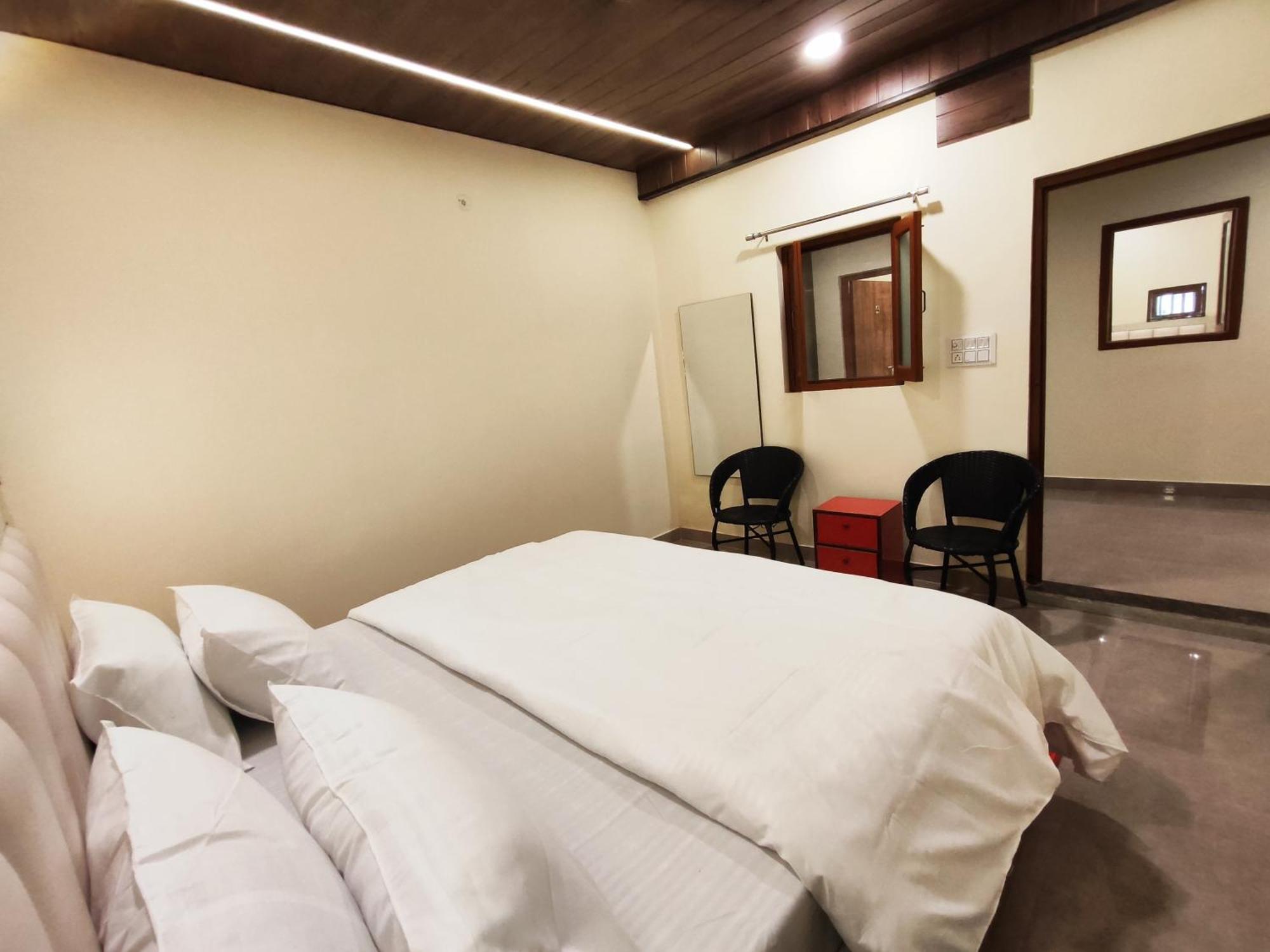Sunrise Homestay Agra-Rooftop View Taj Mahal Agra  Exterior foto